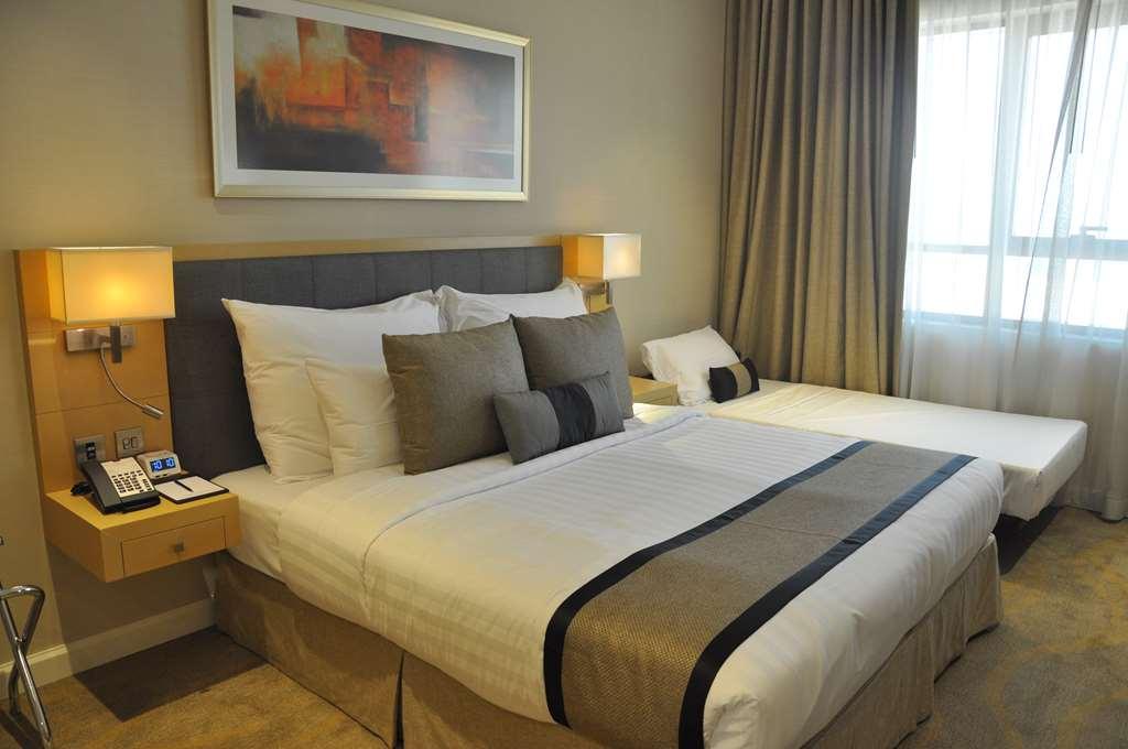Lavender Hotel Al Nahda Dubai Oda fotoğraf